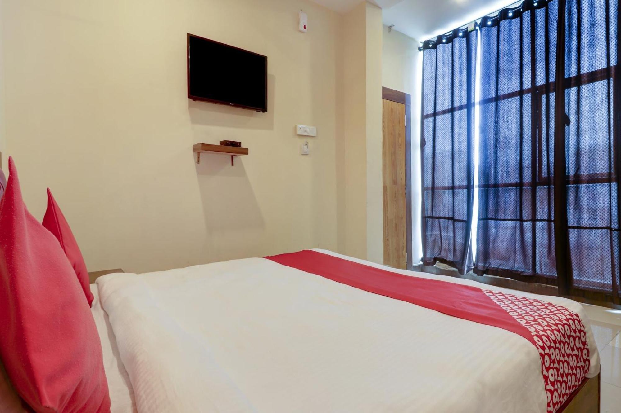 Hotel O Rsquare Elite Sururnagar エクステリア 写真