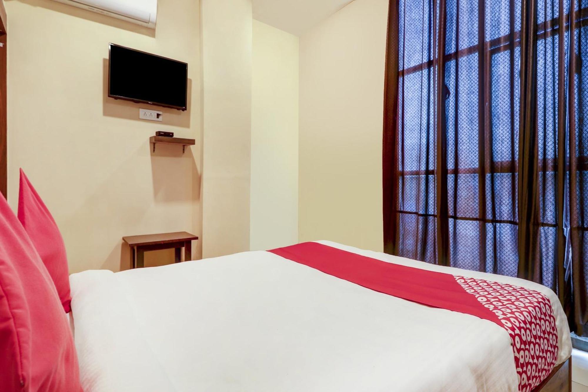 Hotel O Rsquare Elite Sururnagar エクステリア 写真